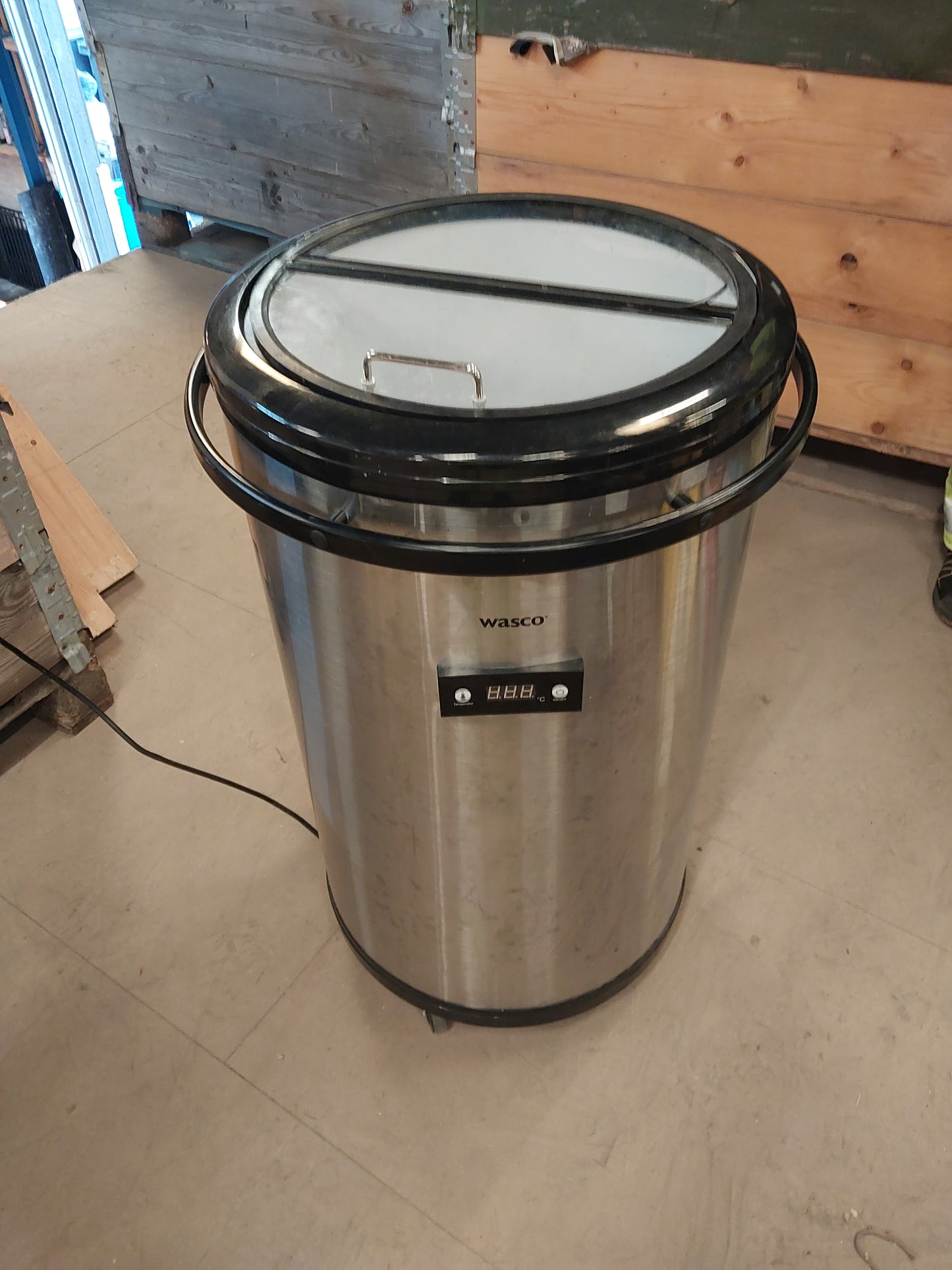 Party Cooler. OBS! Denne vare sendes ikke via GLS.