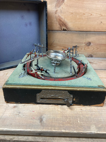 Drejende hestevæddeløbs bane