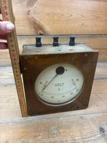 Volt måler