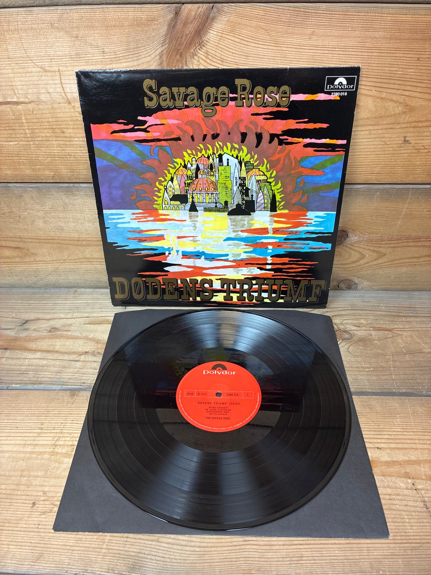 Lp - Savage Rose