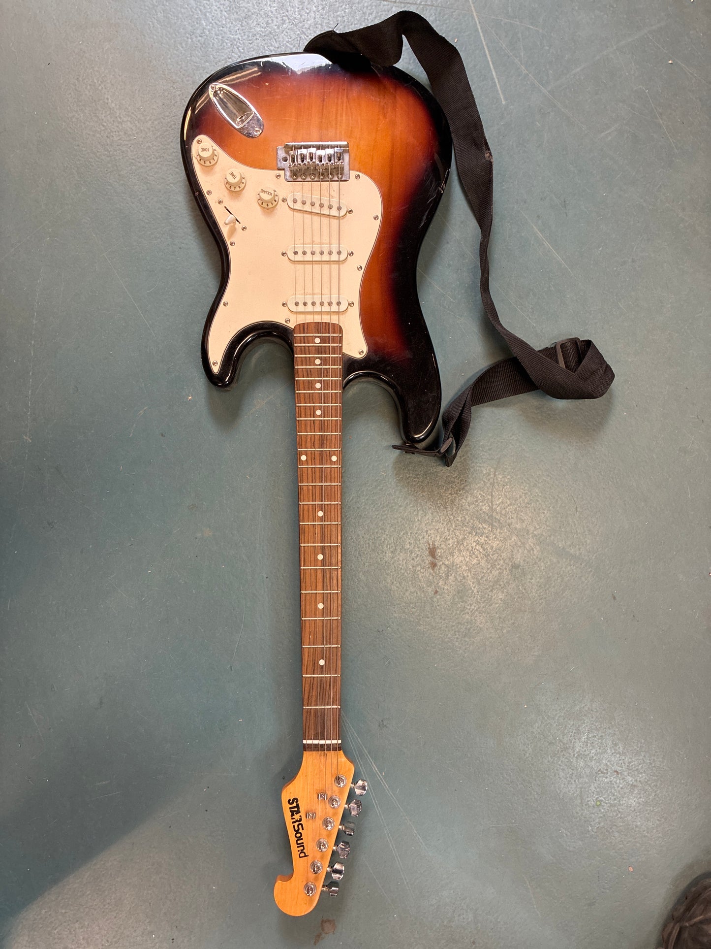 Guitar