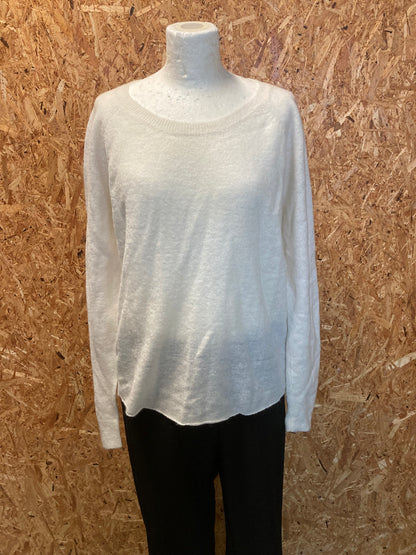 Hvid sweater str. M.