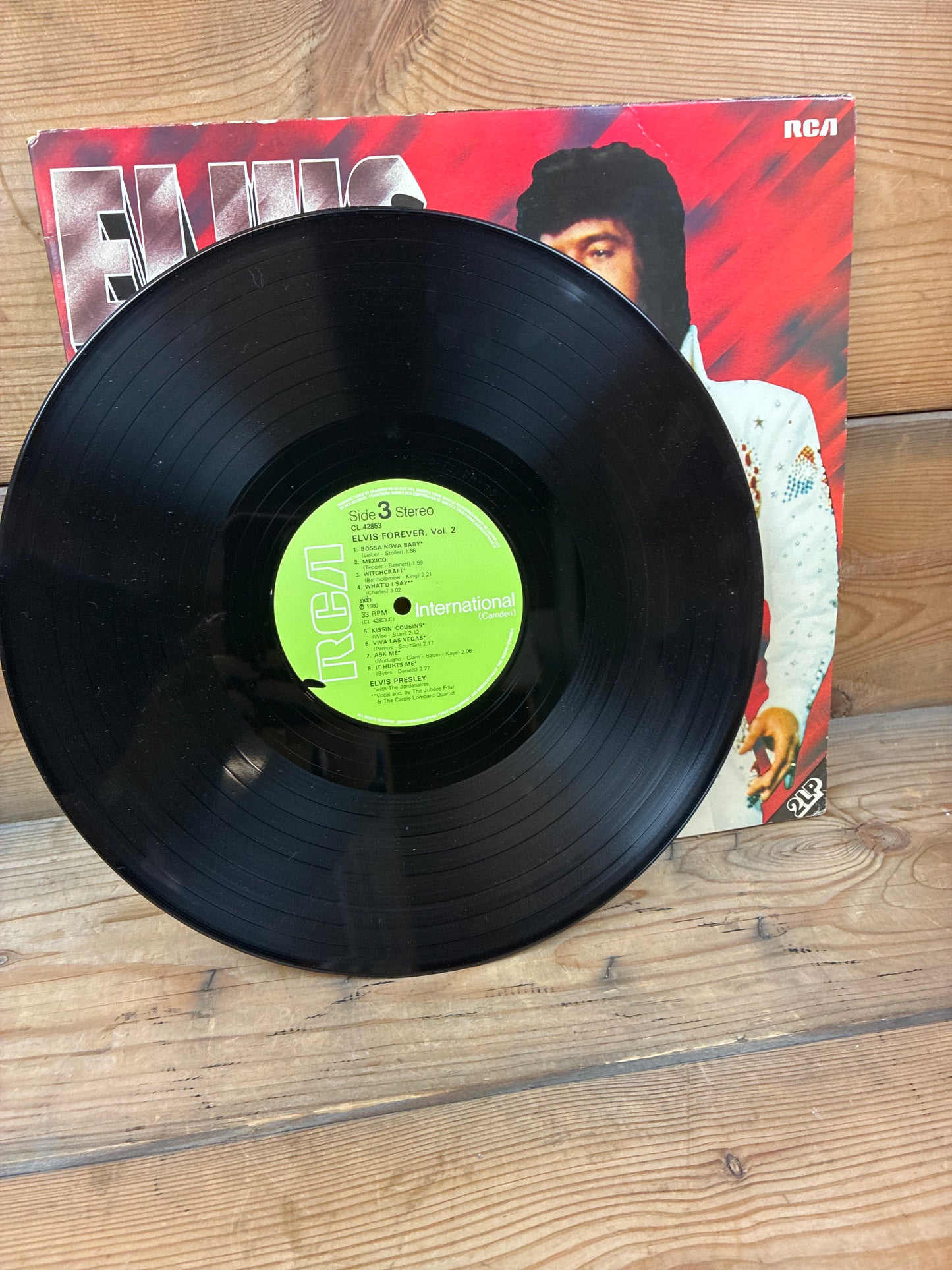 LP- Elvis Forever Volume 2