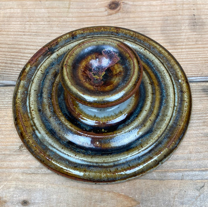 Keramisk skål m. låg