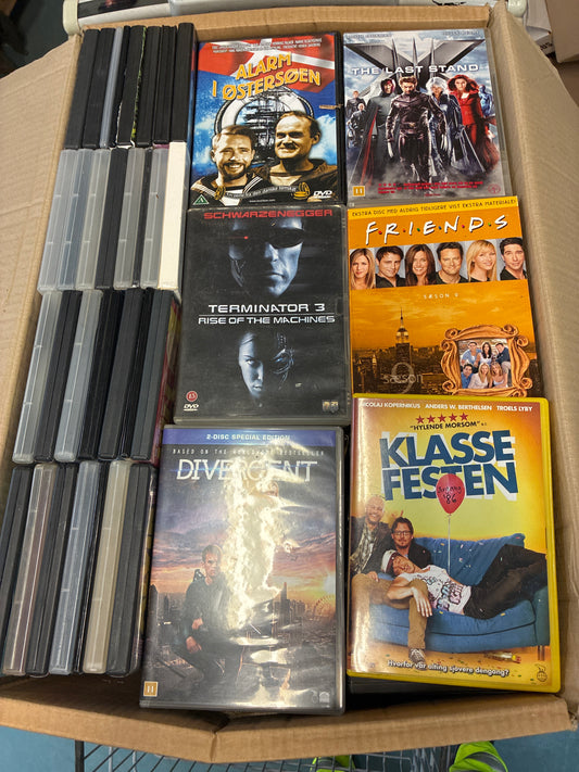 Flyttekasse med DVD’er 1