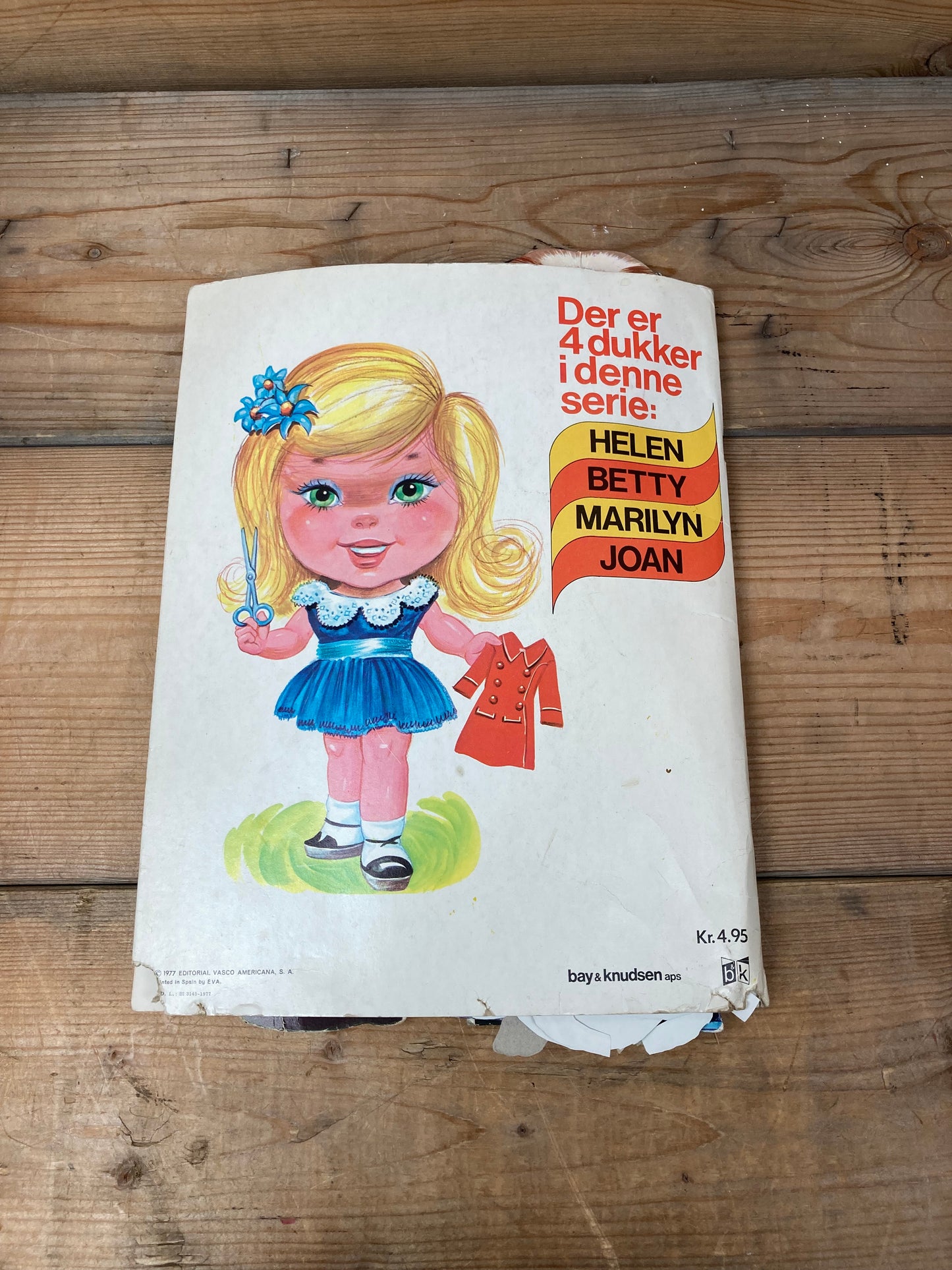 Påklædningsdukker