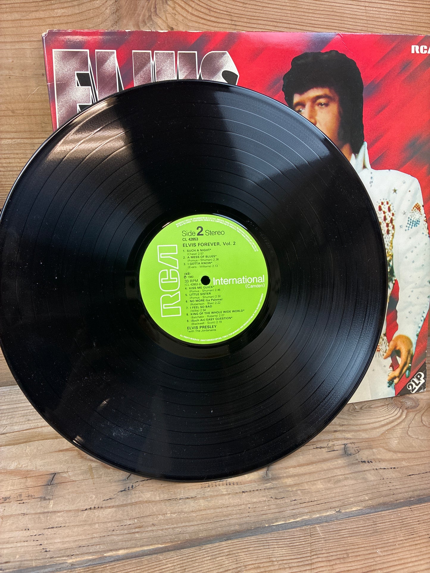 LP- Elvis Forever Volume 2