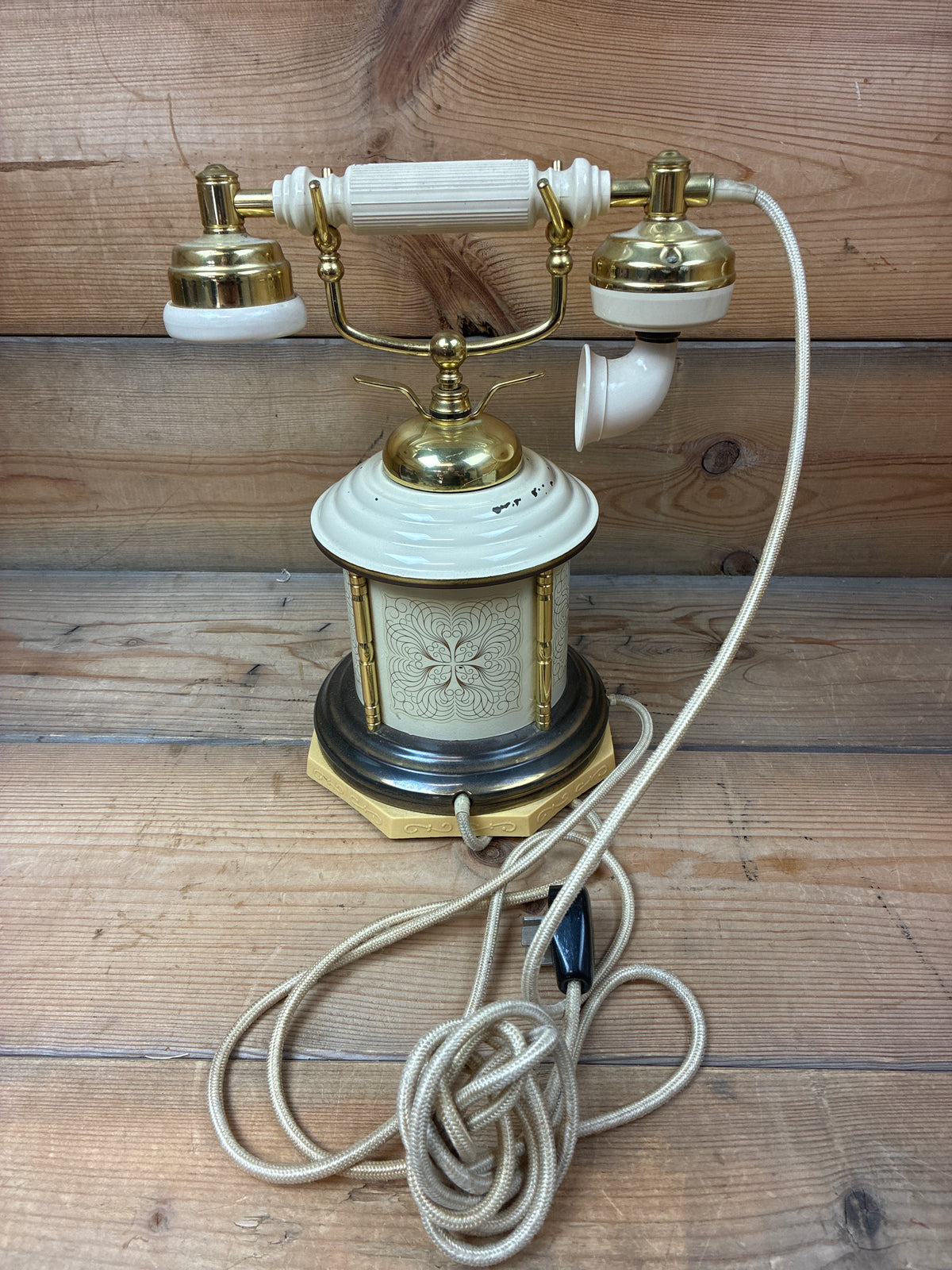 Telefon