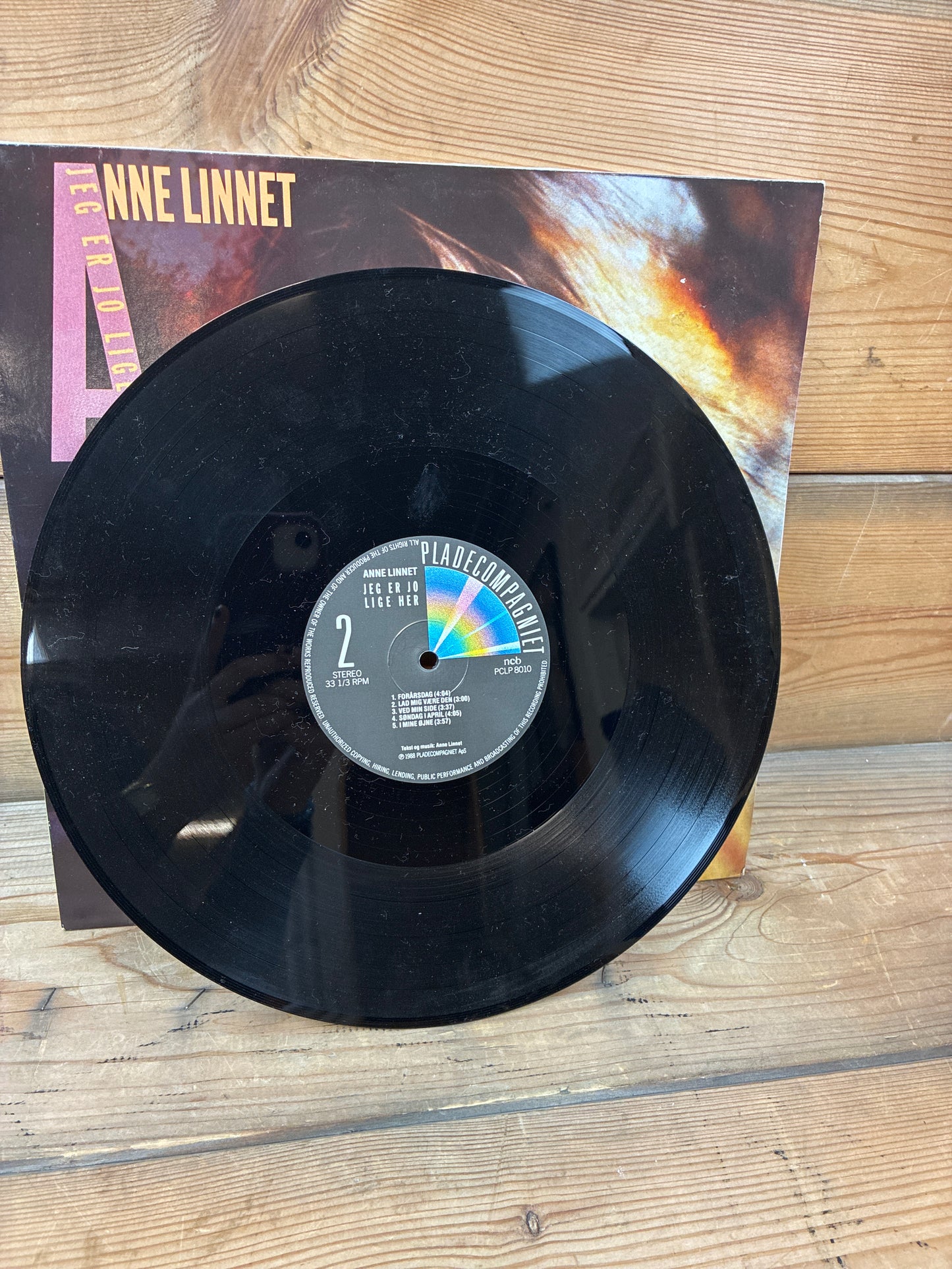 LP- Elvis Forever Volume 2