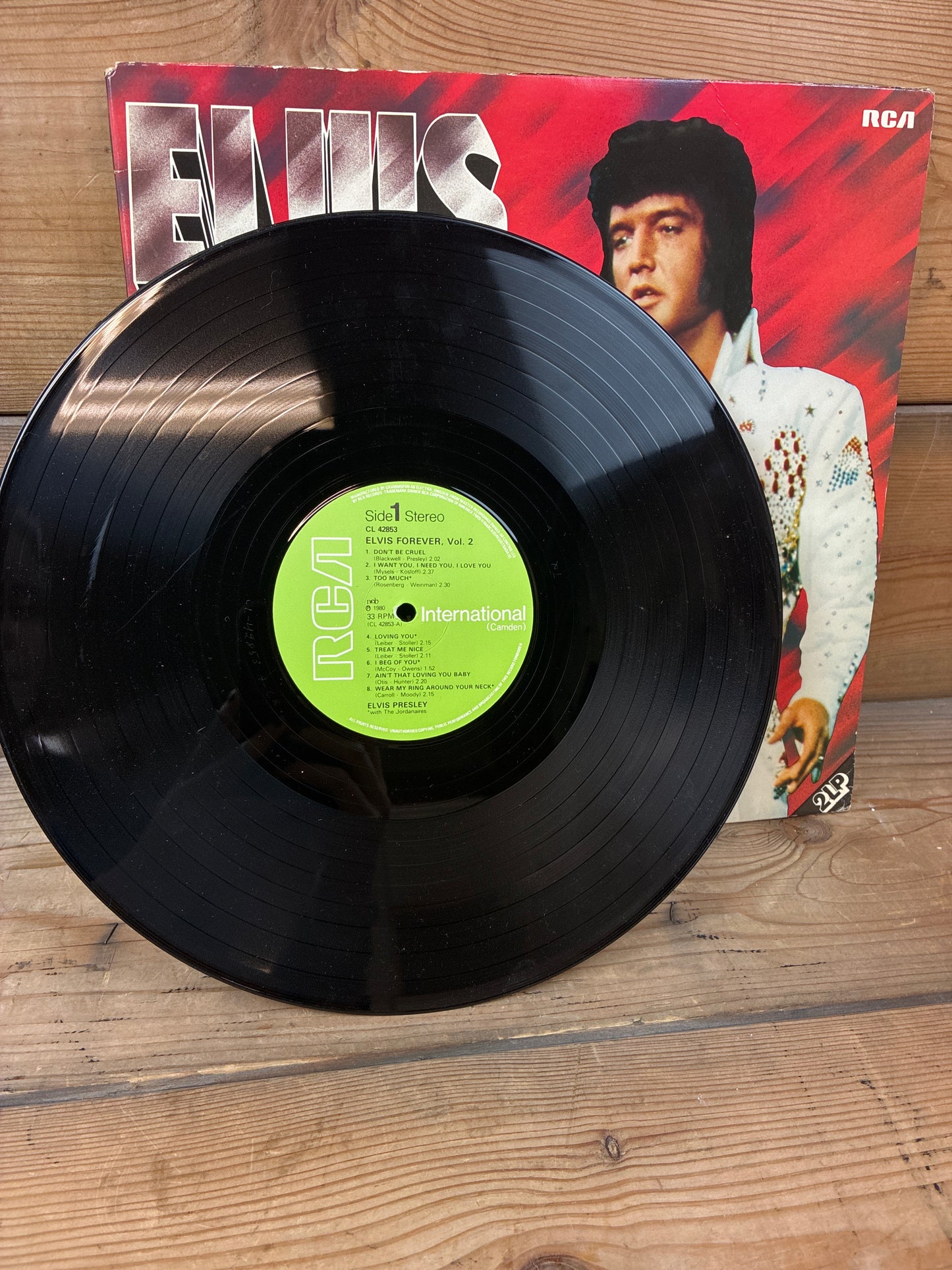 LP- Elvis Forever Volume 2