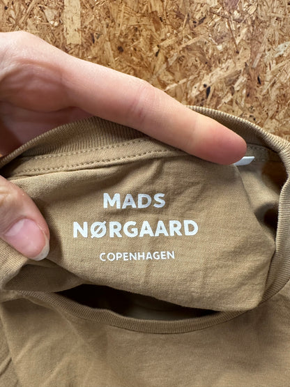 Mads Nørgaard t-shirt str. M.