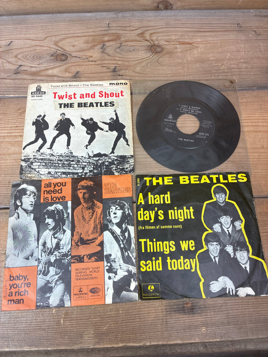 4 stk. Beatles singler