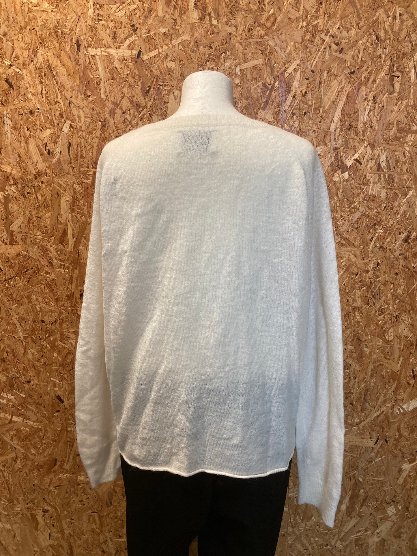 Hvid sweater str. M.