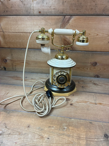 Telefon