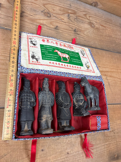 Kineser figurer