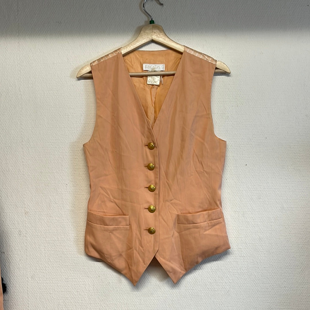 Vest str. 36