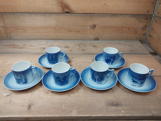 Royal Copenhagen julestel 6 kopper + underkopper
