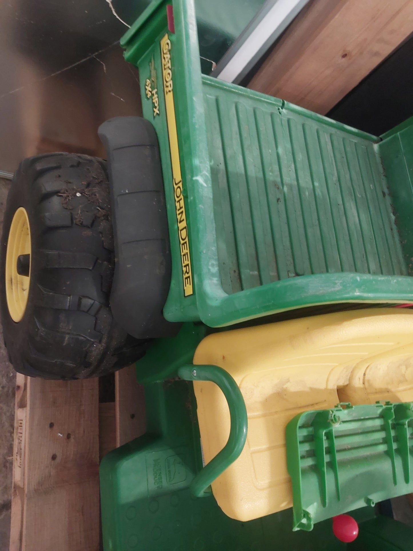 John Deere bil - Legetøj. OBS! Denne vare sendes ikke via GLS,