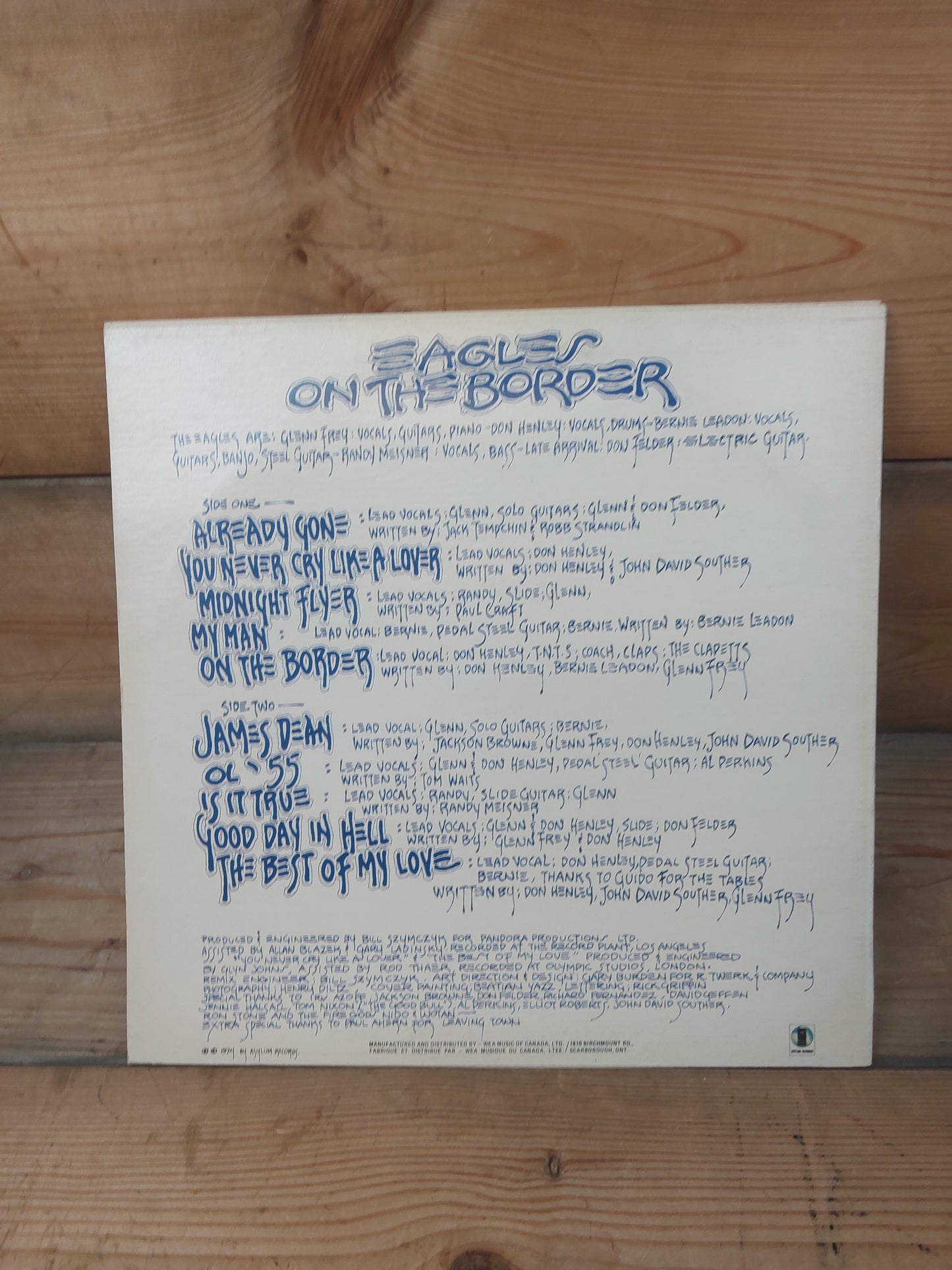 Lp - Eagle on the border