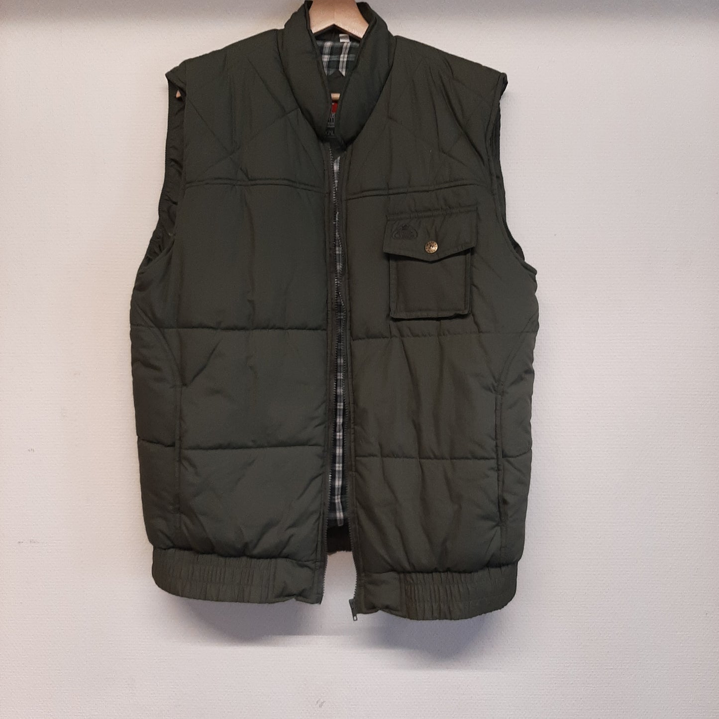 Vest str. L.