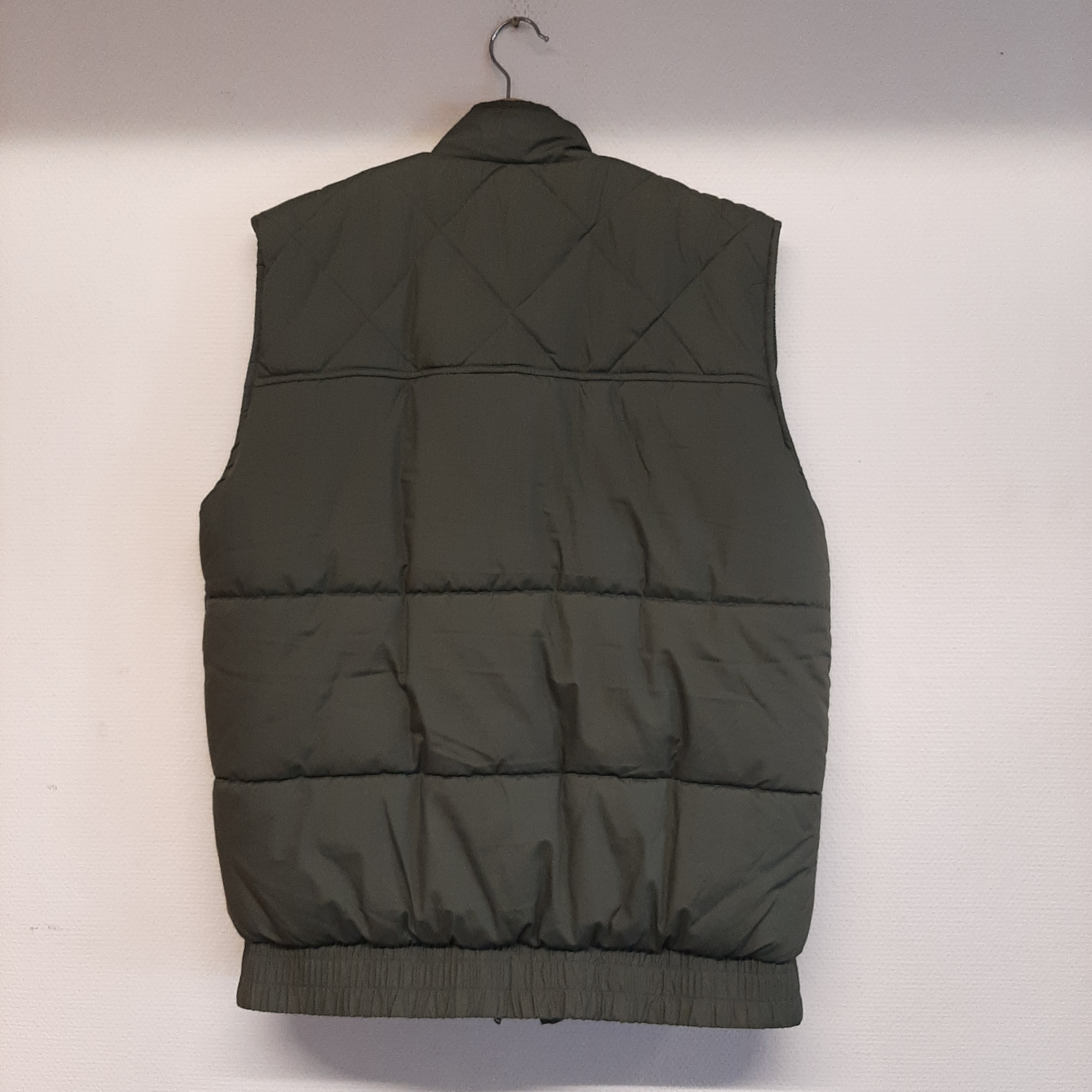 Vest str. L.